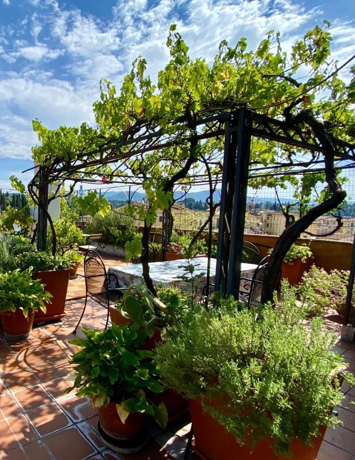 Il Giardino Sospeso Di Anna Apartment Florence Luaran gambar