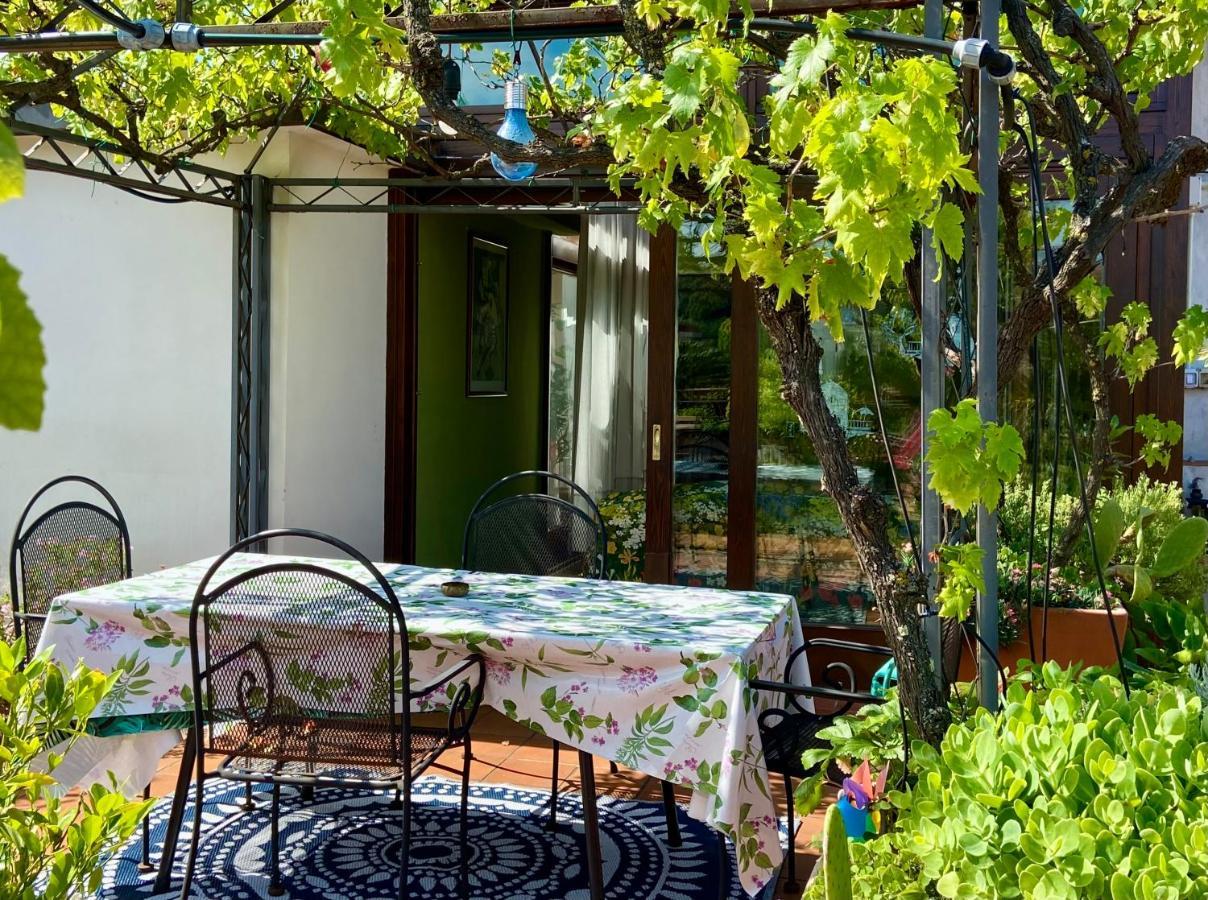 Il Giardino Sospeso Di Anna Apartment Florence Luaran gambar