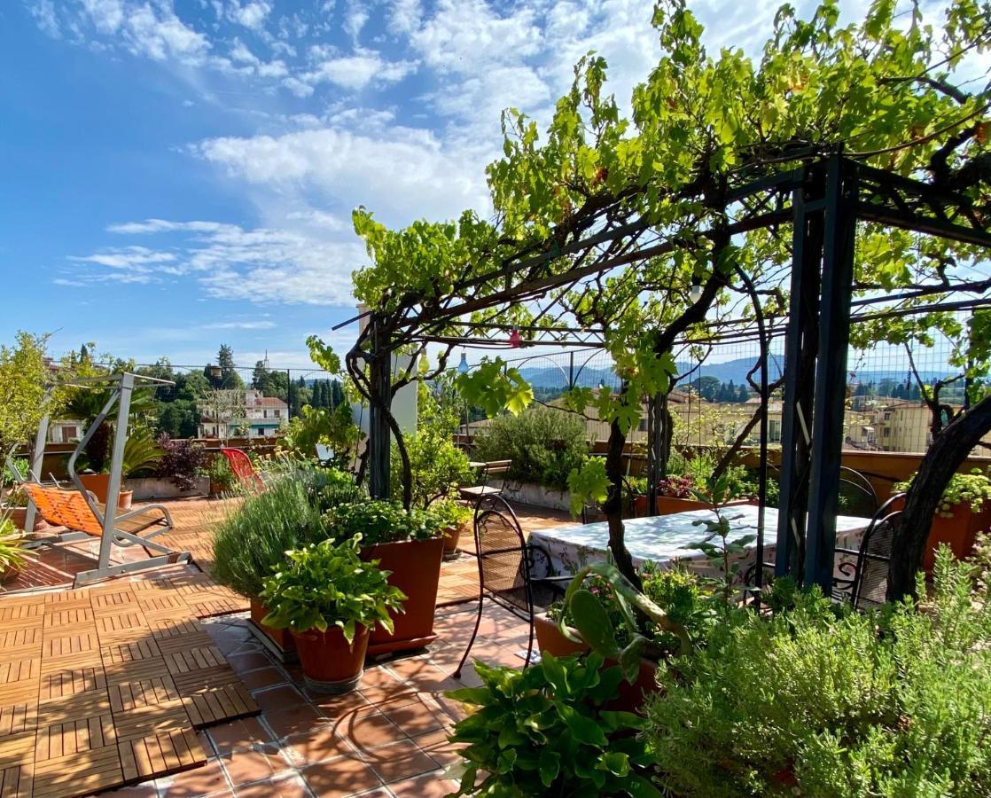 Il Giardino Sospeso Di Anna Apartment Florence Luaran gambar