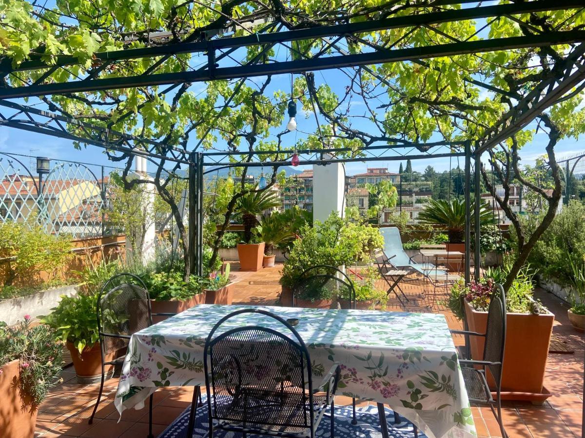 Il Giardino Sospeso Di Anna Apartment Florence Luaran gambar