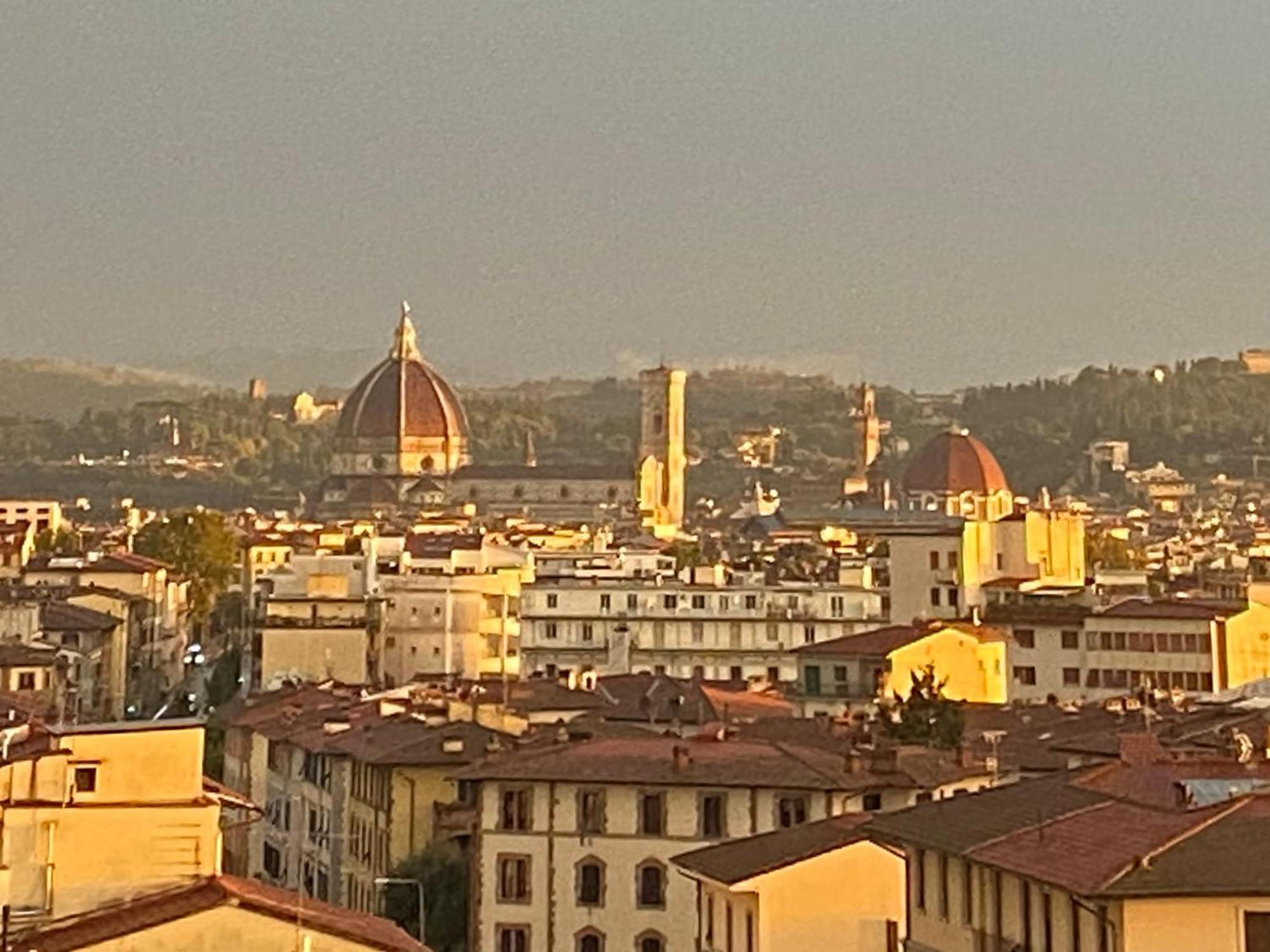 Il Giardino Sospeso Di Anna Apartment Florence Luaran gambar