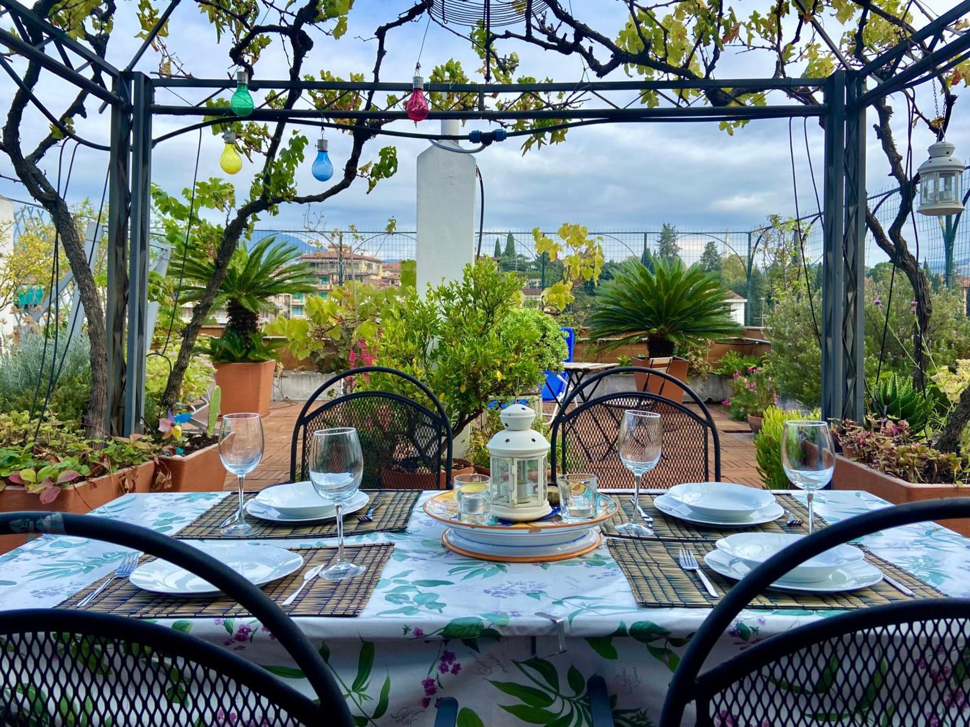 Il Giardino Sospeso Di Anna Apartment Florence Luaran gambar